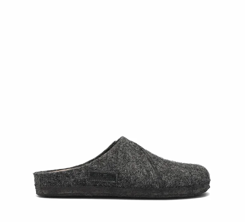 Women's Wooled Class Slipper In Charcoal