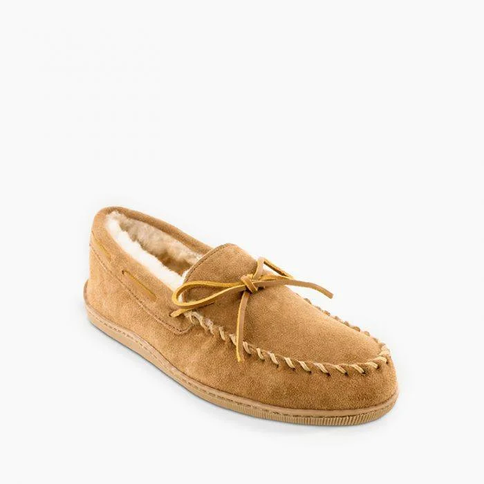 Men's Sheepskin Hardsole Moccasin in Tan