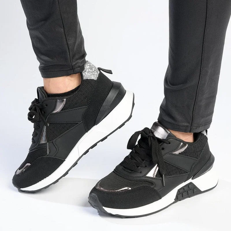 Elegant Precision Madison Taylor Fashion Sneaker - Black