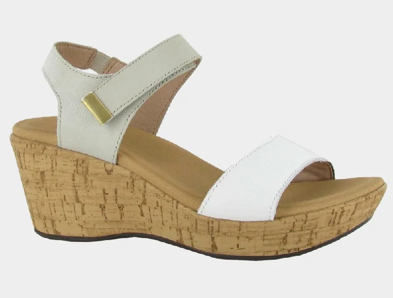 Naot Summer (Women's) - Soft White Leather/Soft Ivory Leather