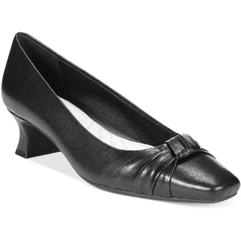 Easy Street Womens Waive Faux Leather Gathered Flats