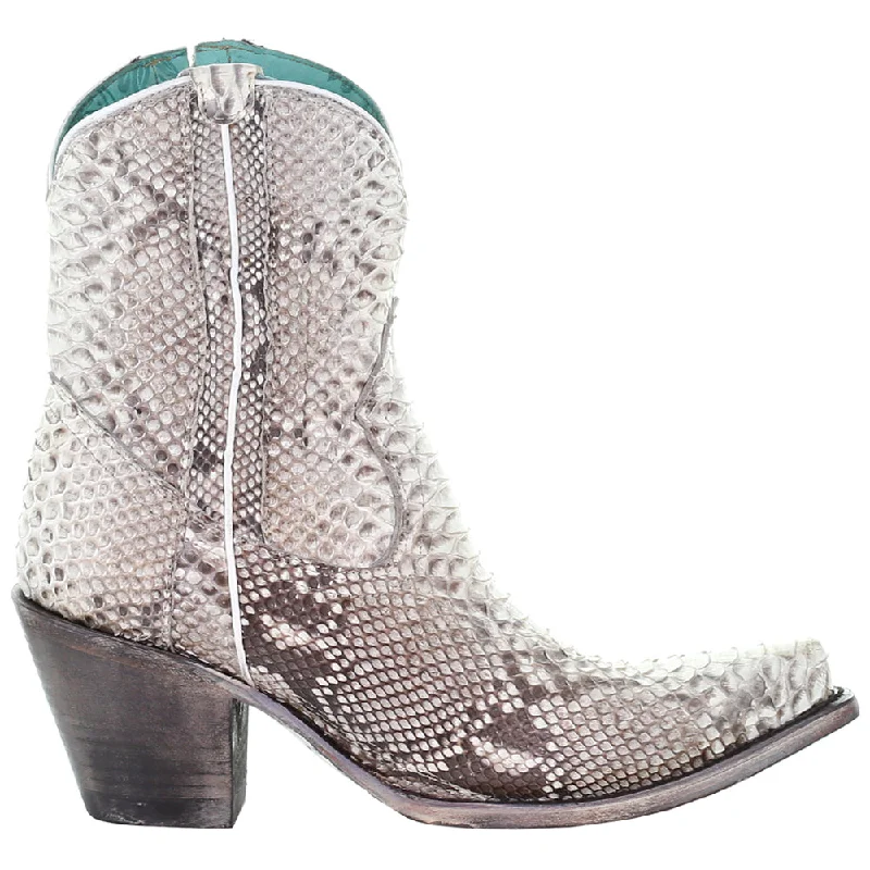 Snakeskin Snip Toe Cowboy Boots